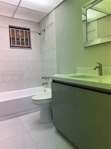 6820 W Flagler St 407, Miami, FL 33144