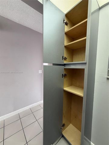 6820 W Flagler St 407, Miami, FL 33144