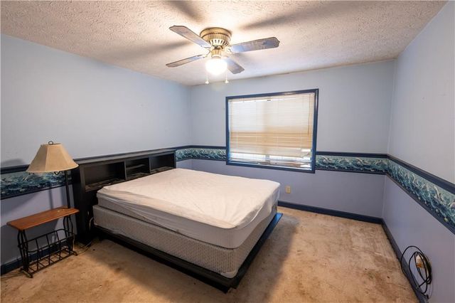 209 Pinewood Lane, Stockbridge, GA 30281