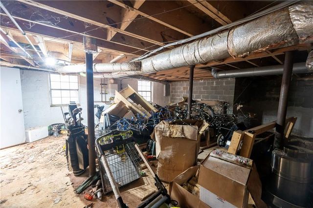 209 Pinewood Lane, Stockbridge, GA 30281