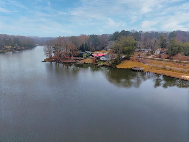 209 Pinewood Lane, Stockbridge, GA 30281