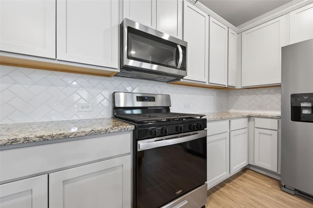 26218 Emory Hollow Drive, Tomball, TX 77375