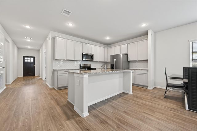 26218 Emory Hollow Drive, Tomball, TX 77375