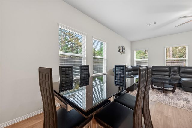 26218 Emory Hollow Drive, Tomball, TX 77375