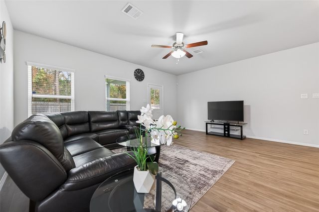 26218 Emory Hollow Drive, Tomball, TX 77375