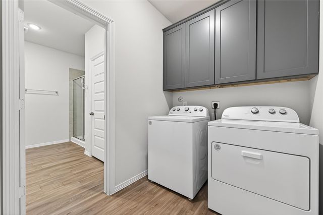 26218 Emory Hollow Drive, Tomball, TX 77375