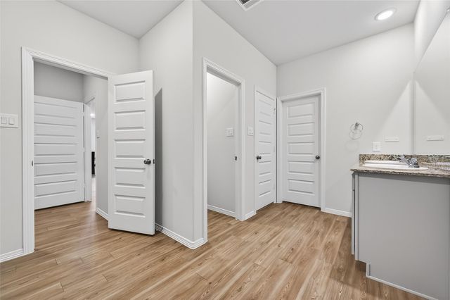 26218 Emory Hollow Drive, Tomball, TX 77375