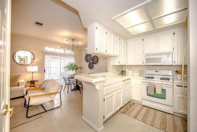 1107 Greene Ter, Davis, CA 95618