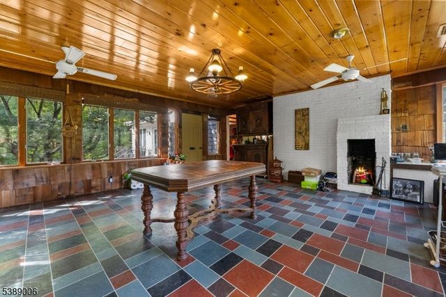 441 Stonetown Rd, Ringwood Boro, NJ 07456