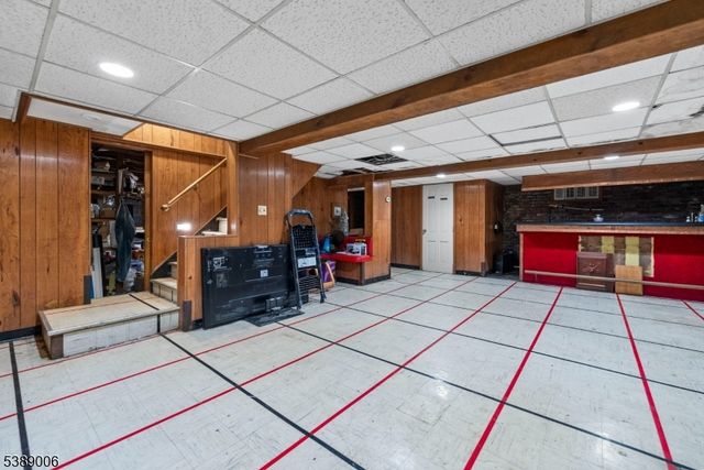 441 Stonetown Rd, Ringwood Boro, NJ 07456