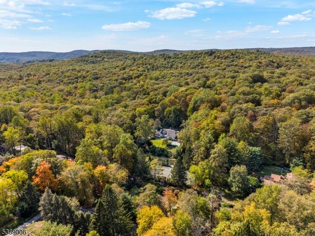 441 Stonetown Rd, Ringwood Boro, NJ 07456