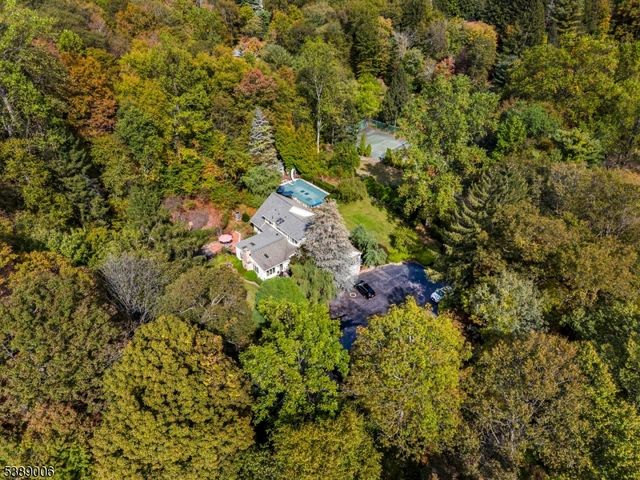 441 Stonetown Rd, Ringwood Boro, NJ 07456