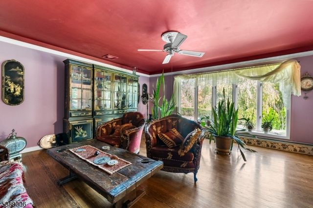 441 Stonetown Rd, Ringwood Boro, NJ 07456