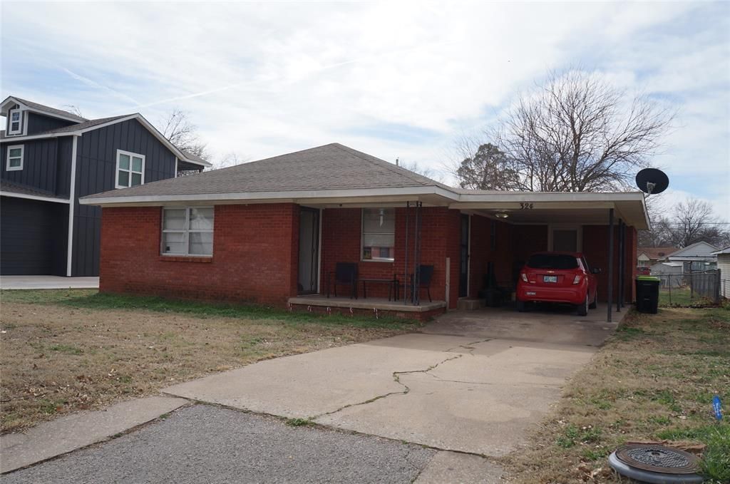 324 W Comanche Street, Purcell, OK 73080