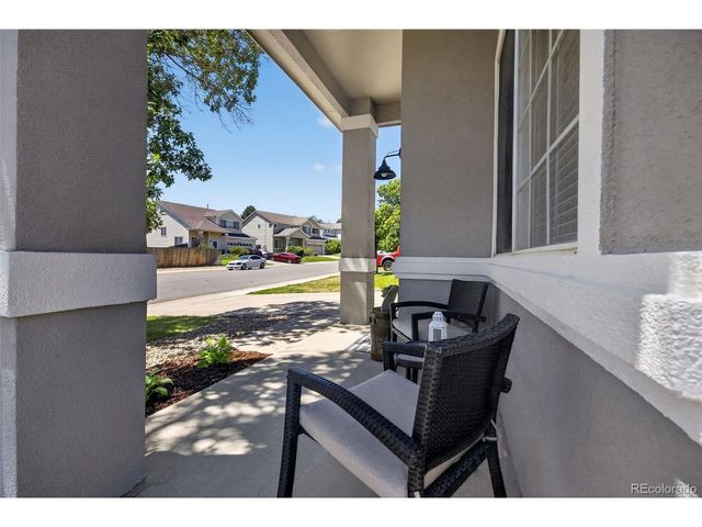 20285 E Belleview Ln, Centennial, CO 80015