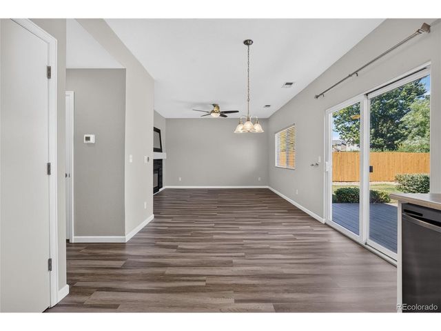 20285 E Belleview Ln, Centennial, CO 80015