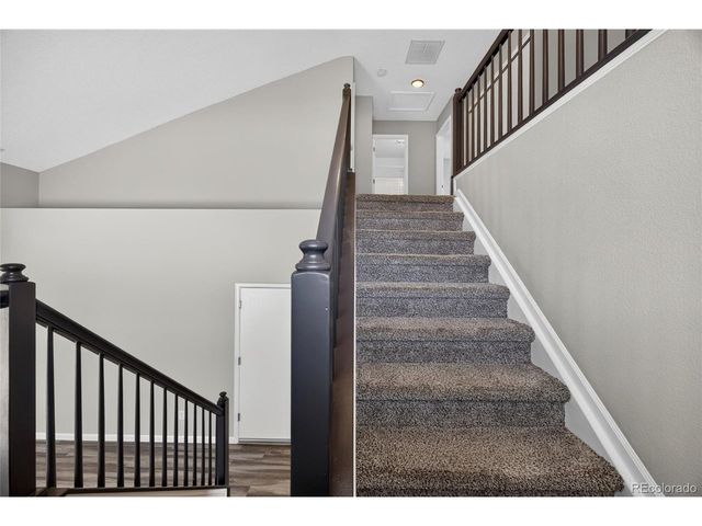 20285 E Belleview Ln, Centennial, CO 80015