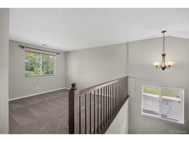 20285 E Belleview Ln, Centennial, CO 80015