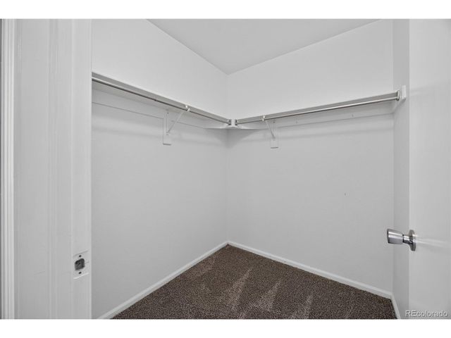 20285 E Belleview Ln, Centennial, CO 80015