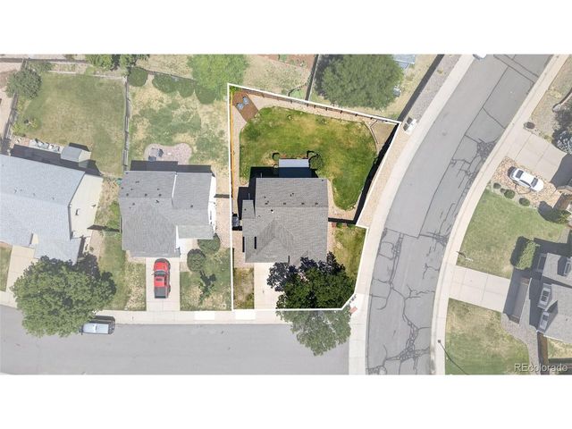 20285 E Belleview Ln, Centennial, CO 80015