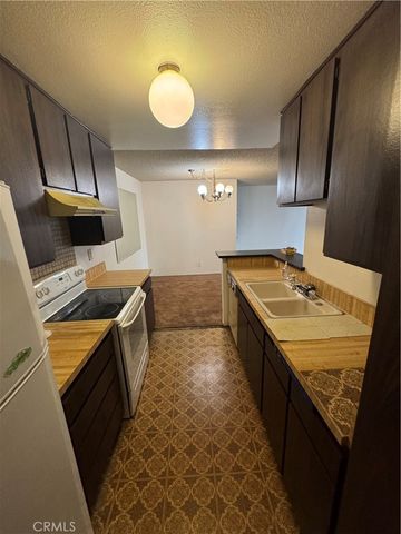 8535 W West Knoll 202, West Hollywood, CA 90069