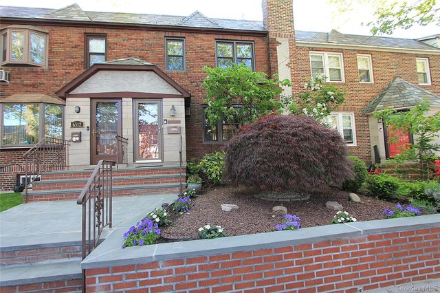 65-10 78th Street, Middle Village, NY 11379
