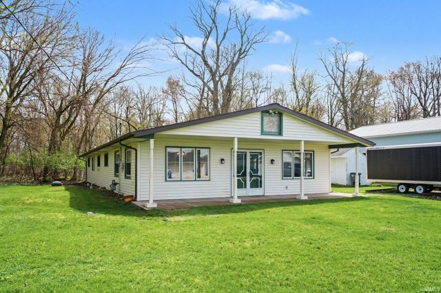 51220 Maplewood Drive, Elkhart, IN 46514