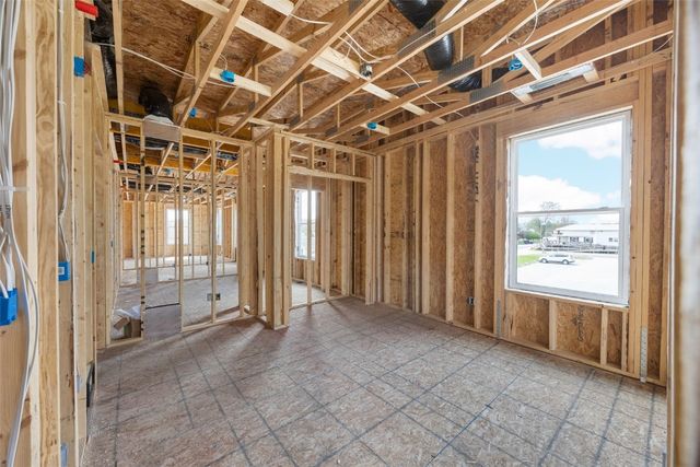 1500 Main St 208, Ely, IA 52227