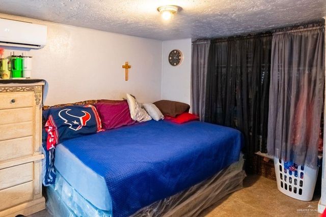 7208 Puffin Street, Edinburg, TX 78542