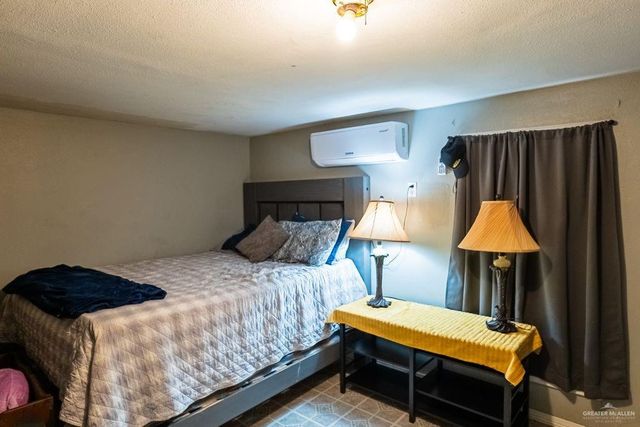 7208 Puffin Street, Edinburg, TX 78542