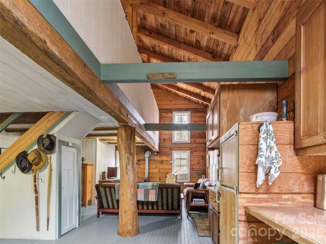 2701 Roses Branch Road, Bakersville, NC 28705