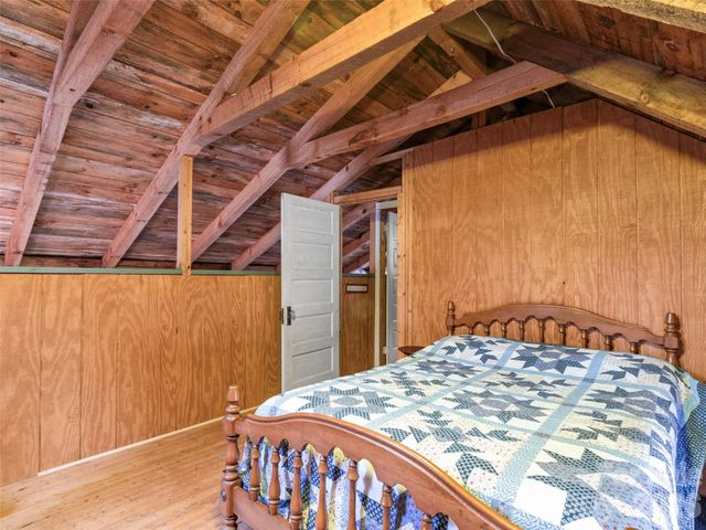 2701 Roses Branch Road, Bakersville, NC 28705