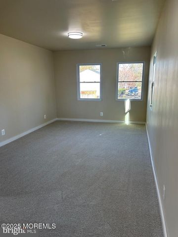 28 Cedar Street, New Egypt, NJ 08533