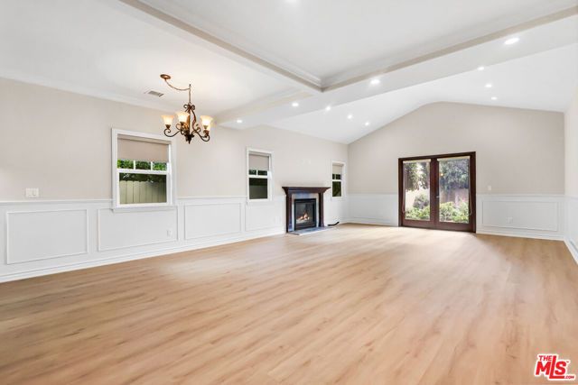 14716 Cumpston Street, Sherman Oaks, CA 91411