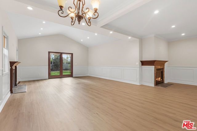 14716 Cumpston Street, Sherman Oaks, CA 91411