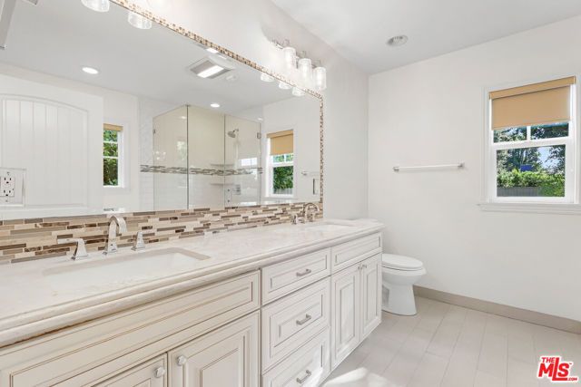 14716 Cumpston Street, Sherman Oaks, CA 91411