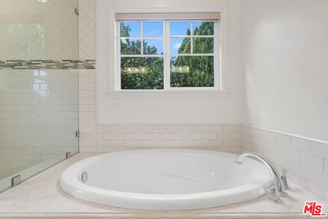 14716 Cumpston Street, Sherman Oaks, CA 91411