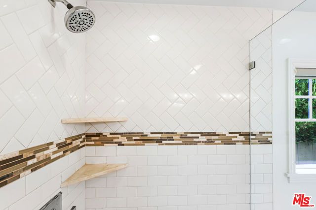 14716 Cumpston Street, Sherman Oaks, CA 91411