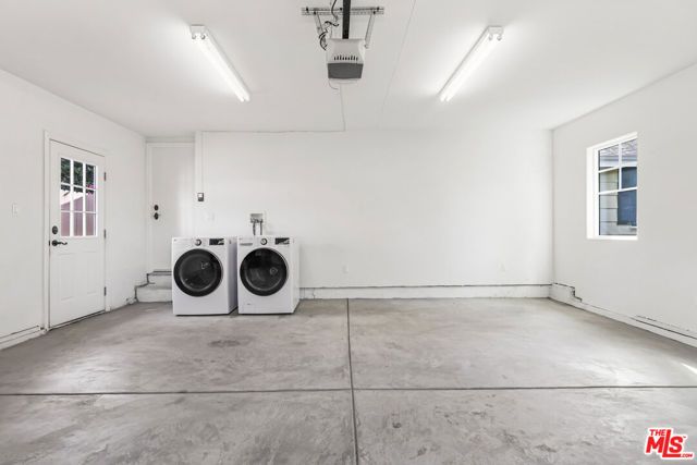 14716 Cumpston Street, Sherman Oaks, CA 91411