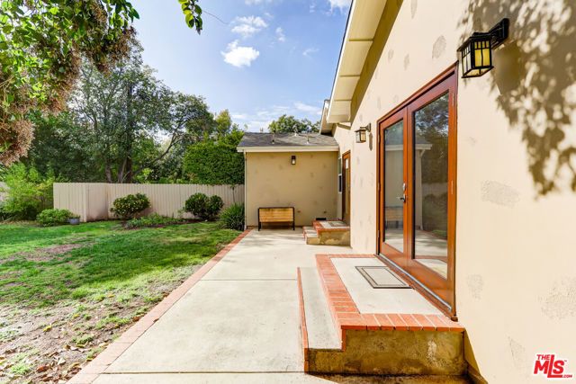 14716 Cumpston Street, Sherman Oaks, CA 91411