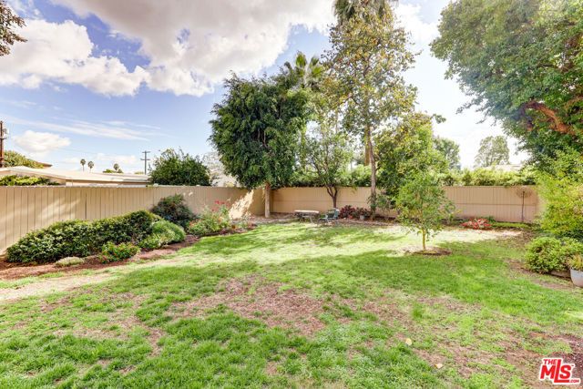 14716 Cumpston Street, Sherman Oaks, CA 91411