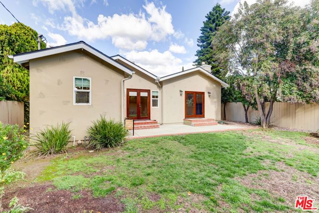 14716 Cumpston Street, Sherman Oaks, CA 91411