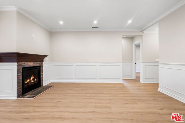 14716 Cumpston Street, Sherman Oaks, CA 91411