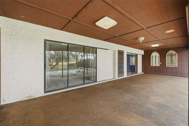 1803 COUNTRY CLUB COURT, Plant City, FL 33566