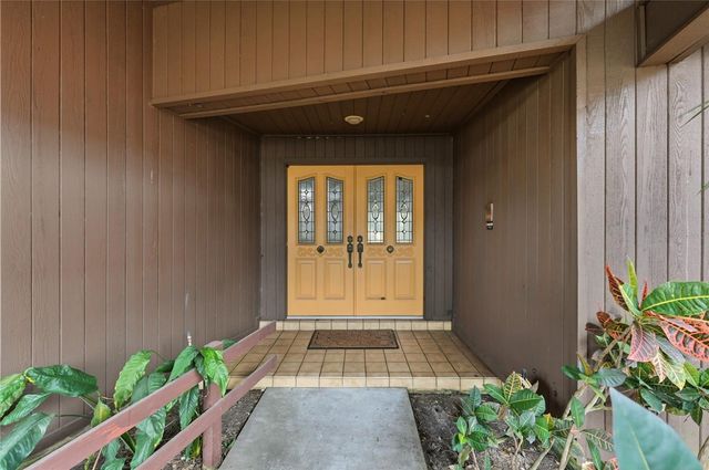 1803 COUNTRY CLUB COURT, Plant City, FL 33566