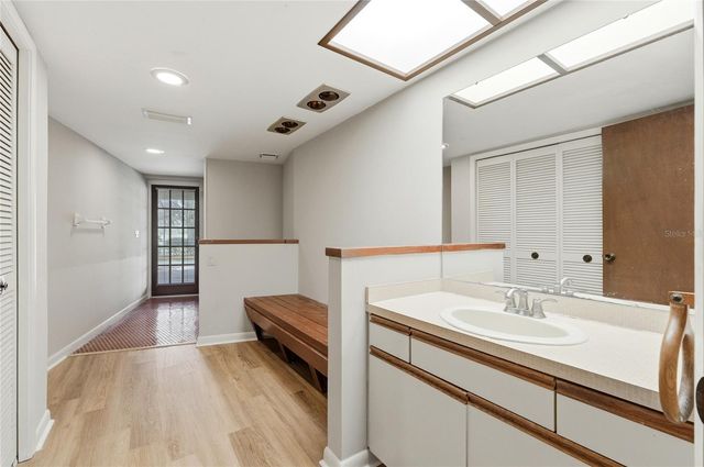 1803 COUNTRY CLUB COURT, Plant City, FL 33566