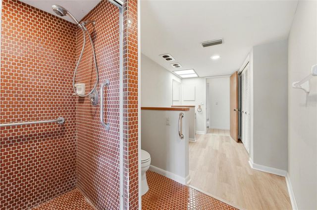 1803 COUNTRY CLUB COURT, Plant City, FL 33566