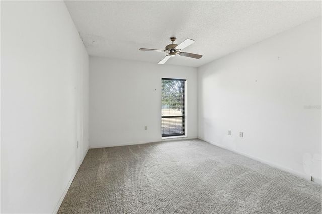 1803 COUNTRY CLUB COURT, Plant City, FL 33566