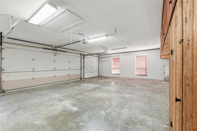 1803 COUNTRY CLUB COURT, Plant City, FL 33566