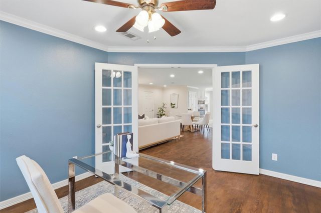1734 Knightwick Drive, Houston, TX 77008